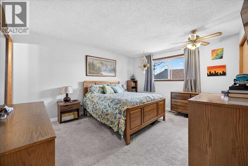 80 Templevale Way Ne Property Photo 21