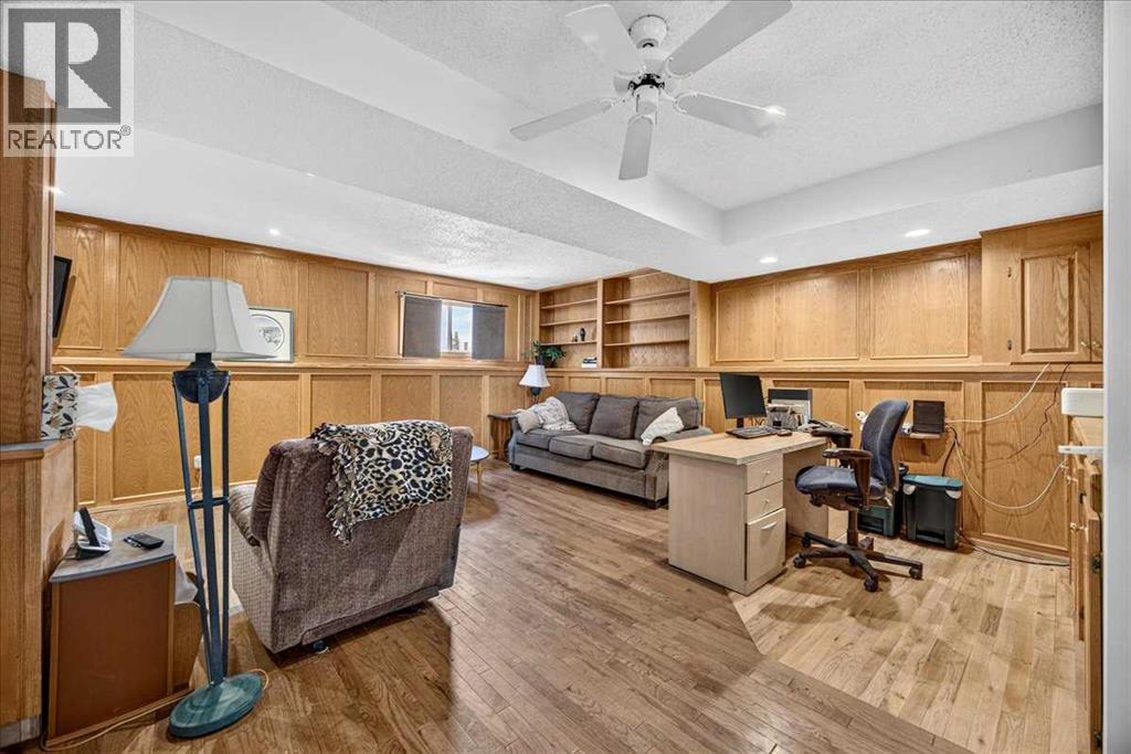 80 Templevale Way Ne Property Photo 30