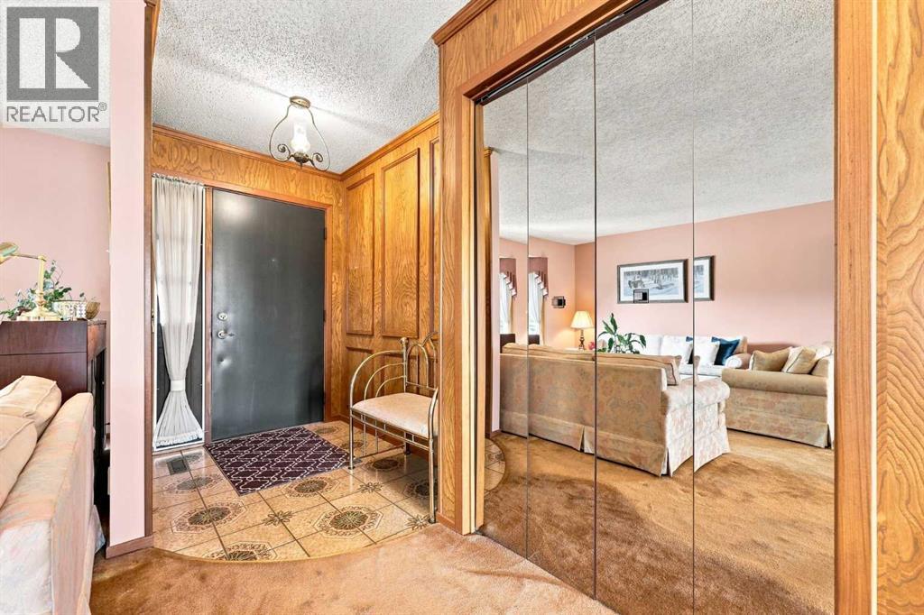 1148 Edgemont Road Nw Property Photo 3