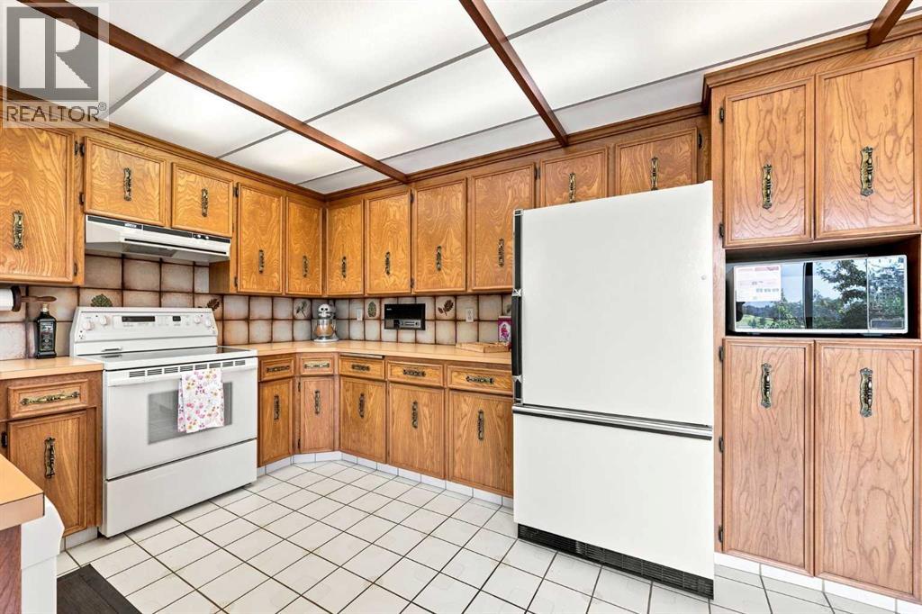 1148 Edgemont Road Nw Property Photo 14