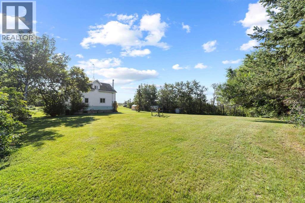 19515 Twp Rd 452 Property Photo 19