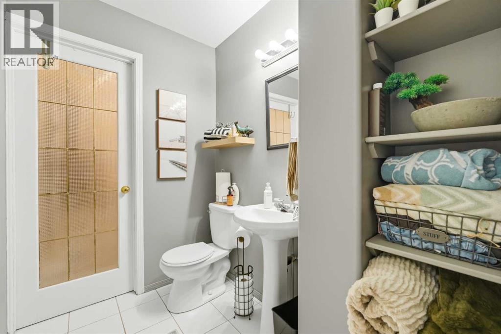 42h Green Meadow Crescent Property Photo 13
