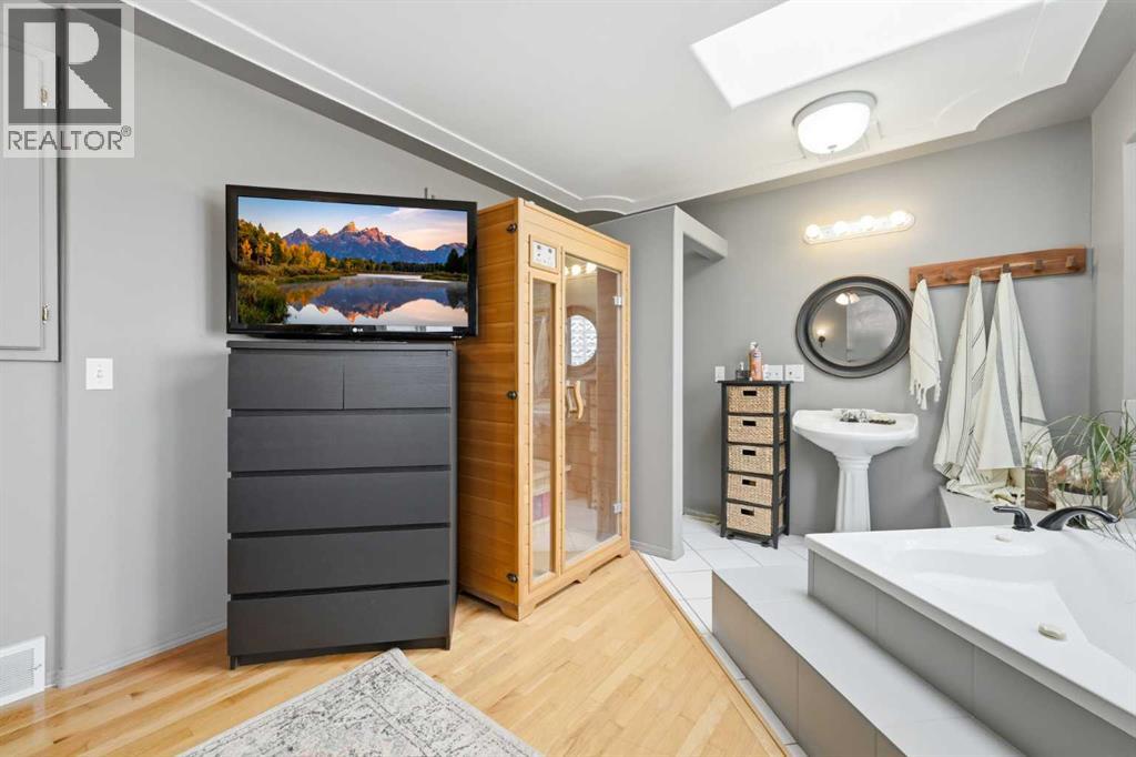 42h Green Meadow Crescent Property Photo 33
