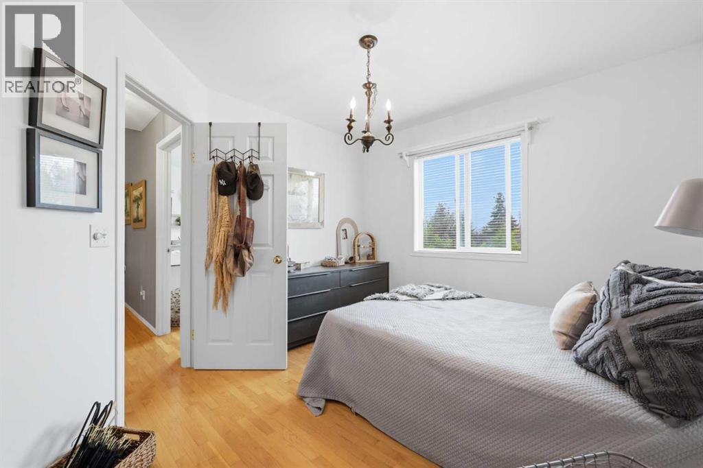 42h Green Meadow Crescent Property Photo 35
