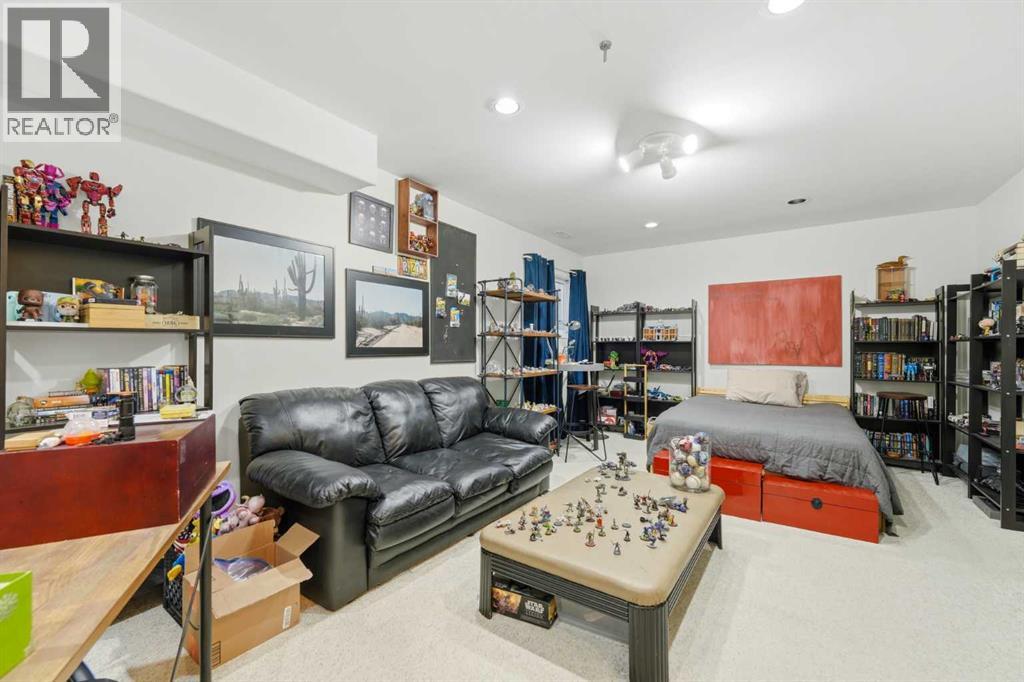 42h Green Meadow Crescent Property Photo 39