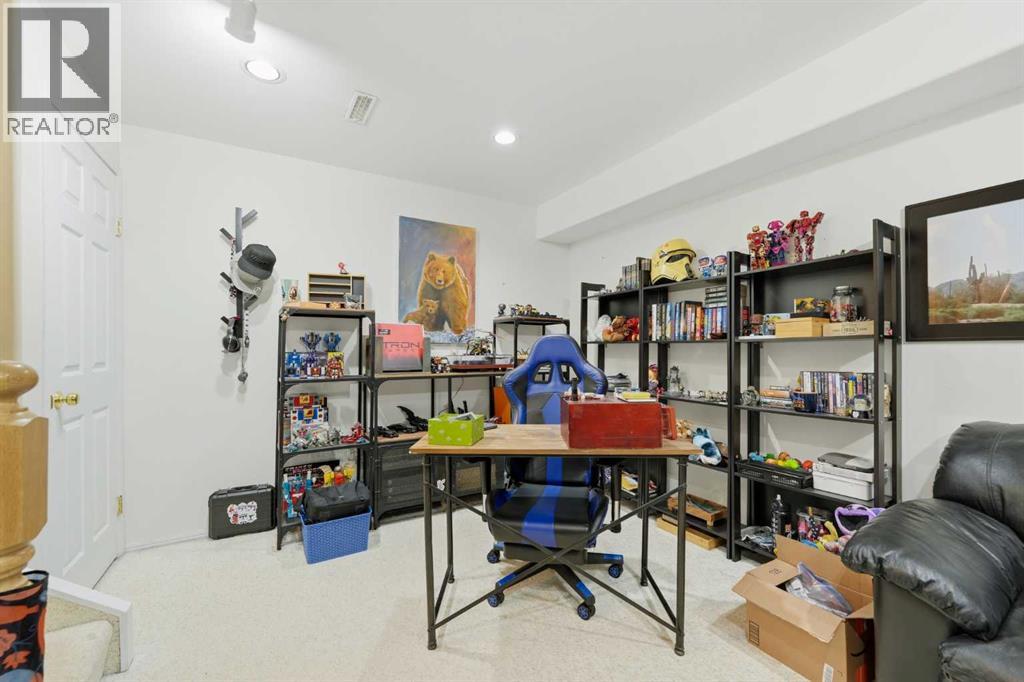 42h Green Meadow Crescent Property Photo 42
