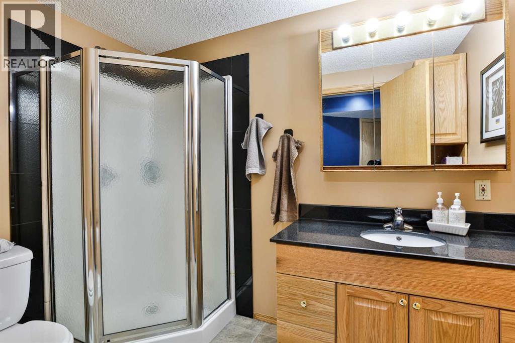 3802 Oak Drive S Property Photo 25