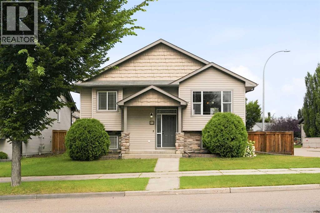 95 Inglewood Drive