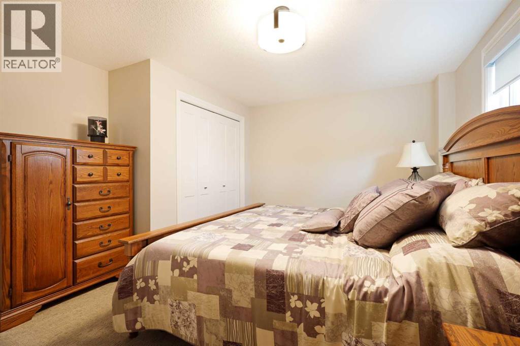 911 2 Avenue W Property Photo 39