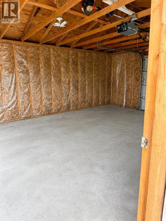 228 Castleridge Drive Ne Property Photo 12