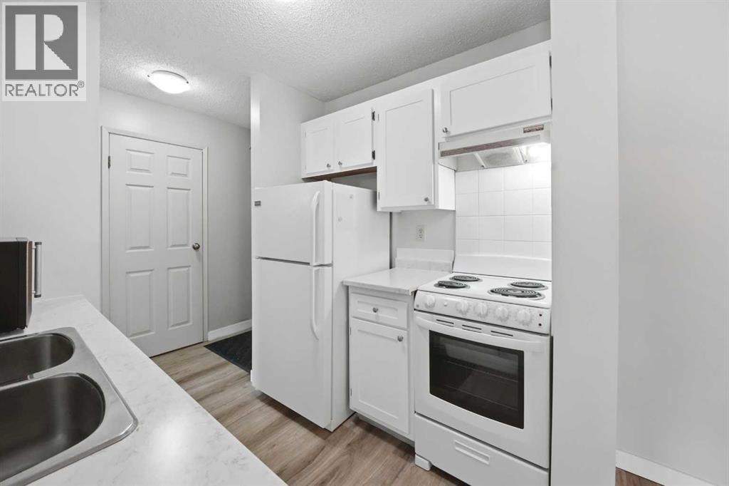 19 Bennett Street Property Photo 6