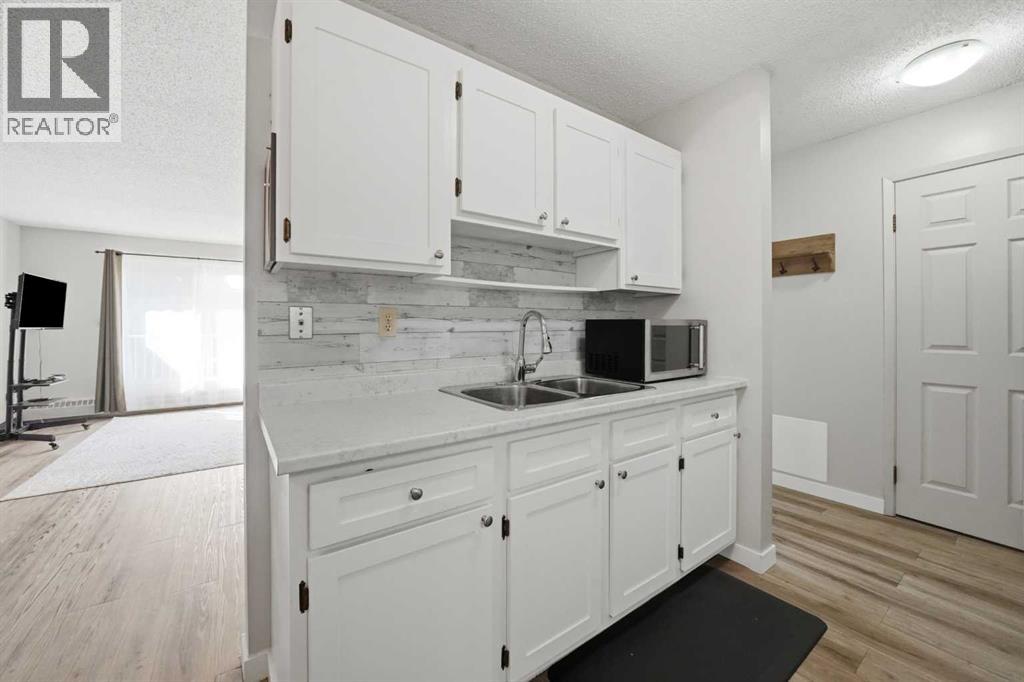 19 Bennett Street Property Photo 8