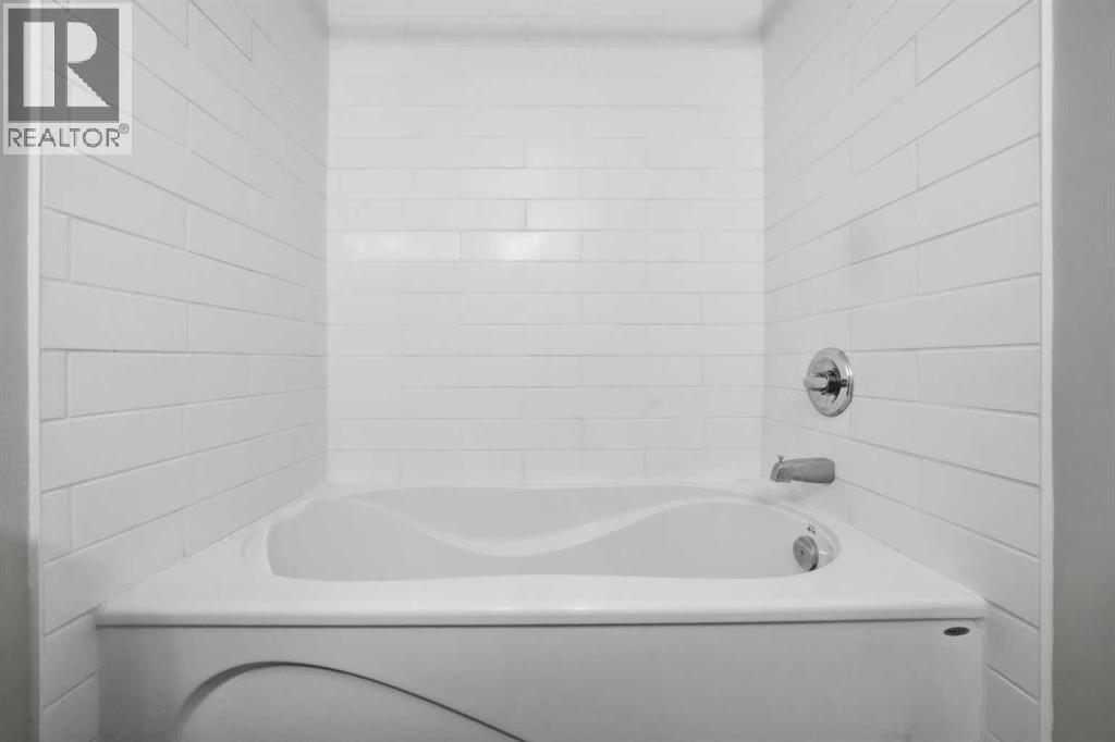 19 Bennett Street Property Photo 15