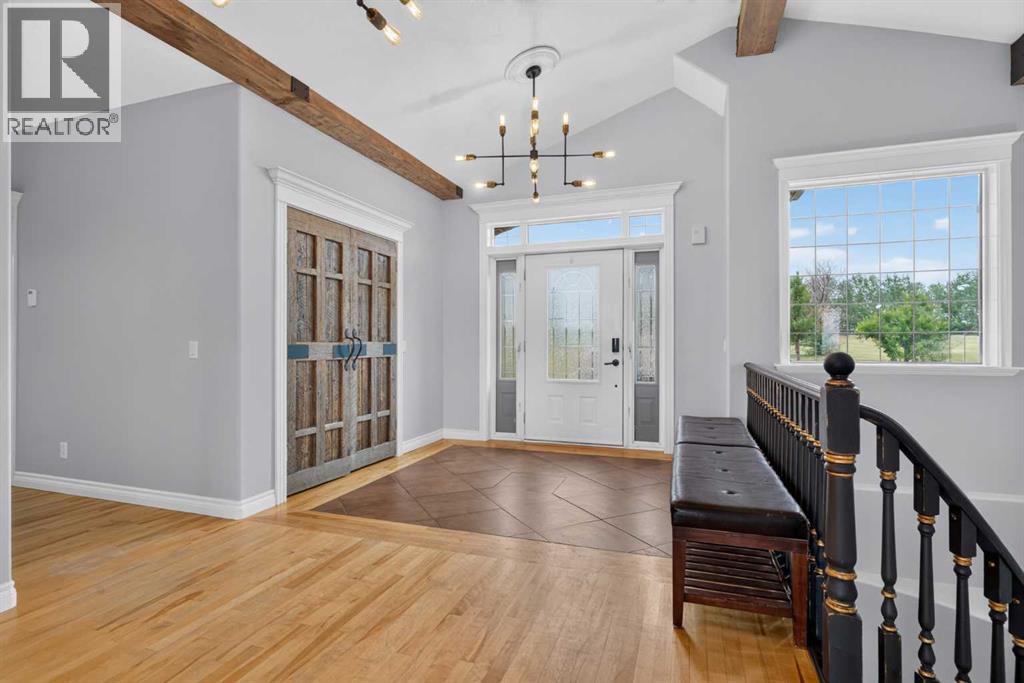 274073 64 Street E Property Photo 9