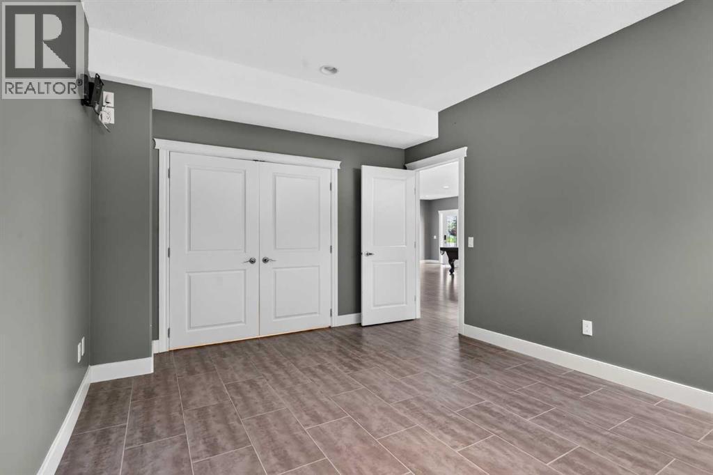 274073 64 Street E Property Photo 24