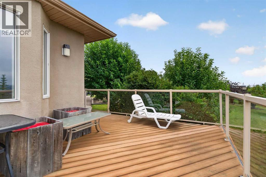 274073 64 Street E Property Photo 25