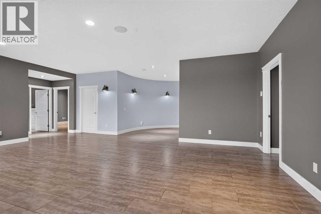 274073 64 Street E Property Photo 34
