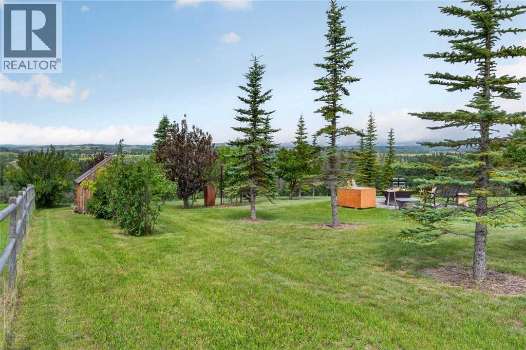274073 64 Street E Property Photo 38