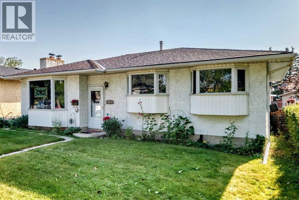 6432 Rundlehorn Drive Ne Photo de la propriété 1