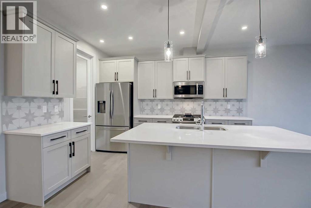 12 Topaz Place Property Photo 3