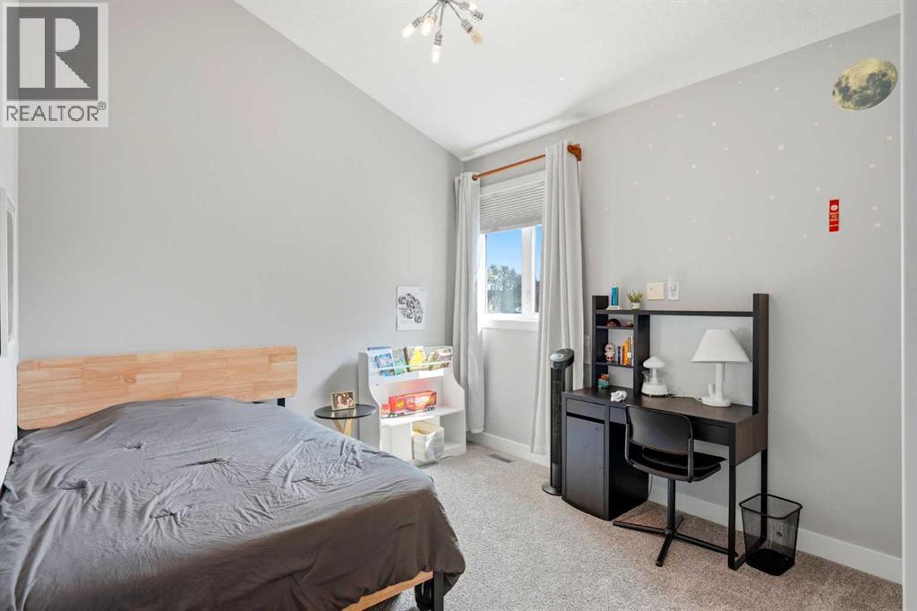 2014 6 Street Ne Property Photo 25