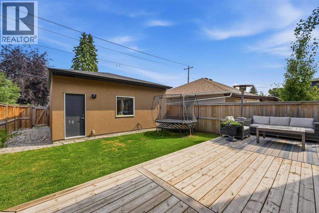 2014 6 Street Ne Property Photo 35