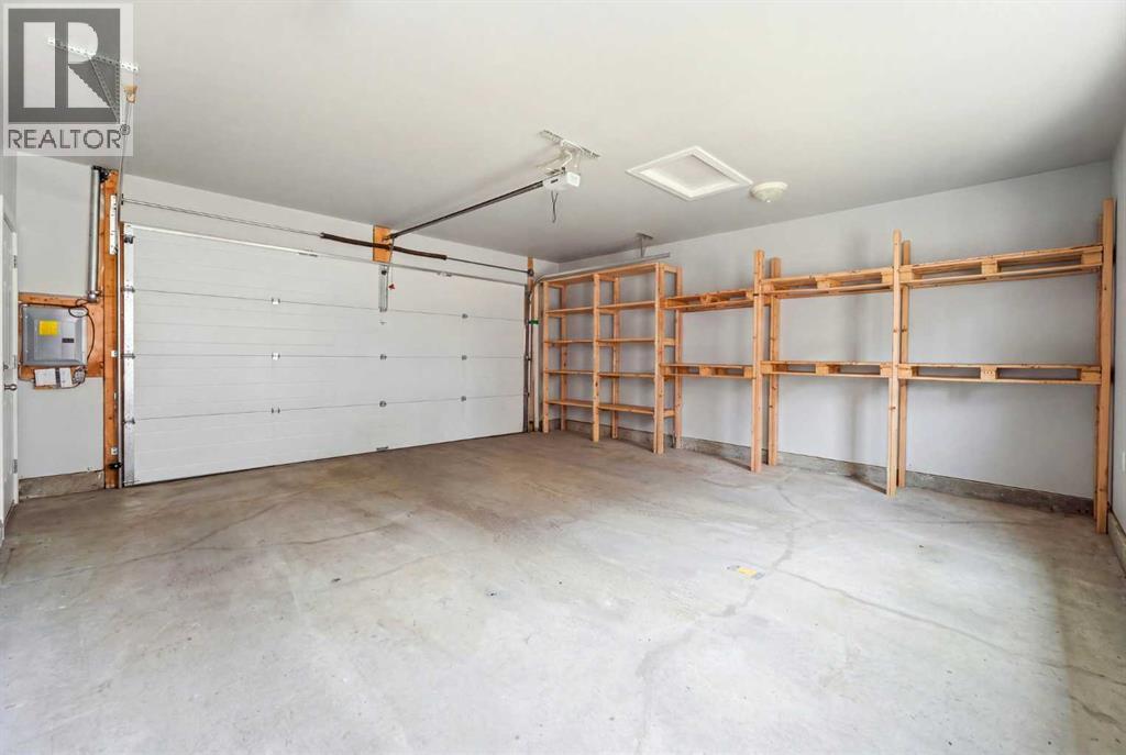 2014 6 Street Ne Property Photo 37