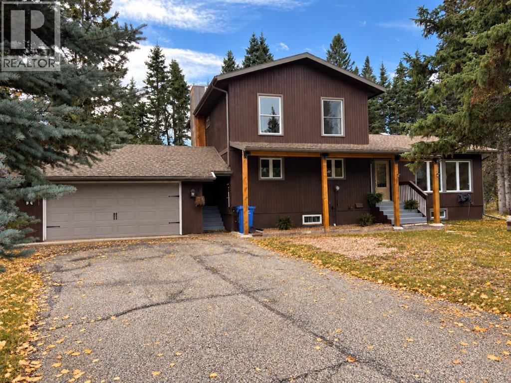 94 Redwood Meadows Drive Property Photo 1