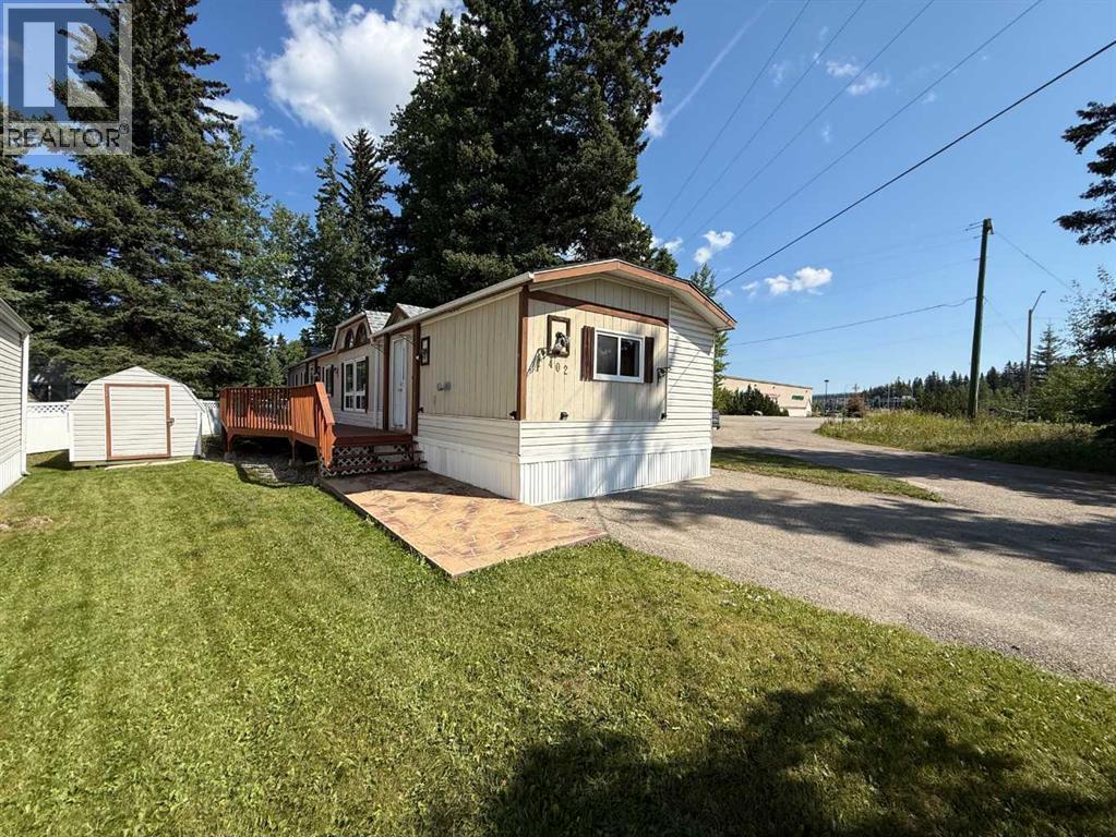 700 Carmichael Lane Property Photo 1