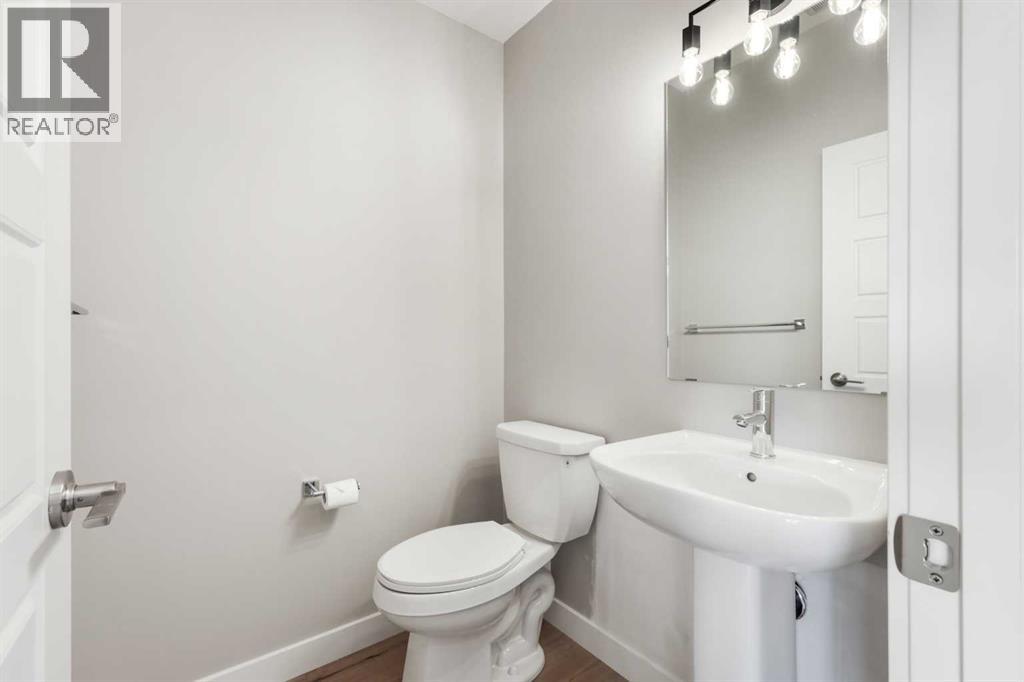 8 Waterford Glen Property Photo 21