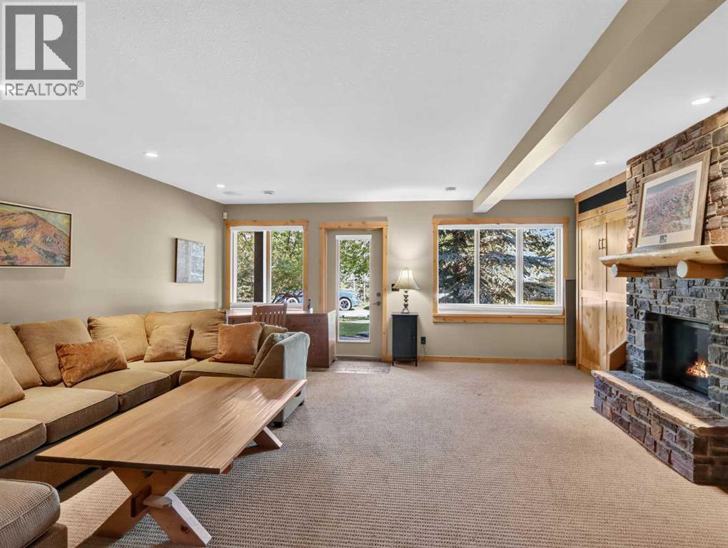 617 7 Street Property Photo 8