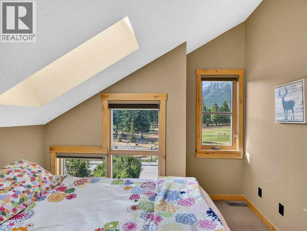 617 7 Street Property Photo 17