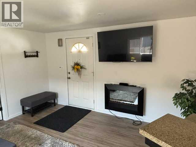 6834 59 Avenue #712 Property Photo 2