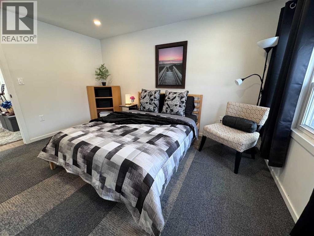 6834 59 Avenue #712 Property Photo 6