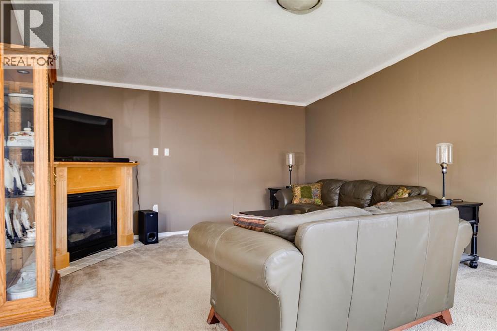 125 Elm Street Property Photo 6