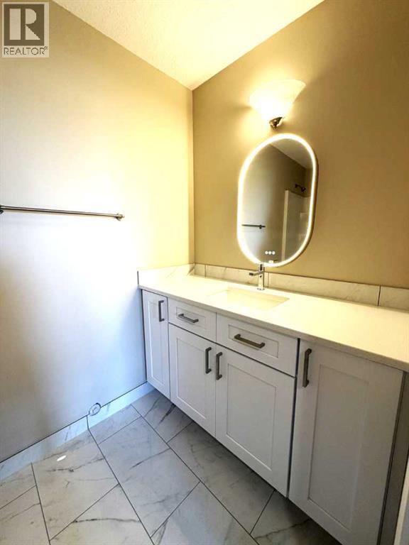 418 Main Street N Property Photo 24
