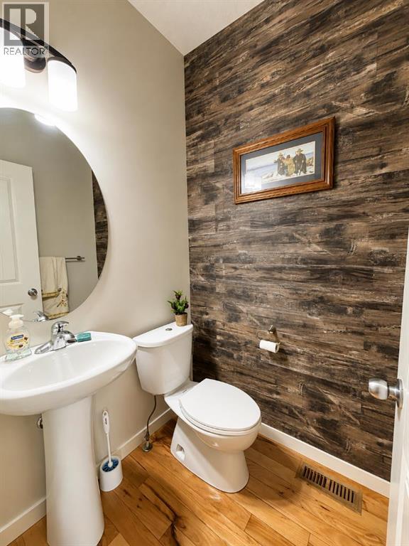 12 Fireside Bend Property Photo 6