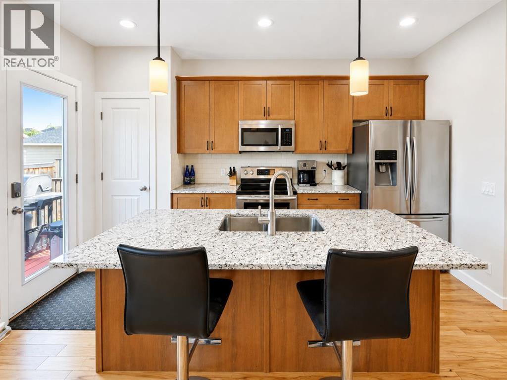 12 Fireside Bend Property Photo 8