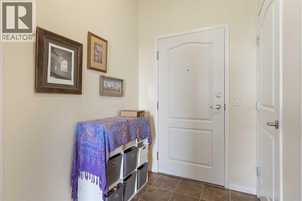 43 Sunrise Loop Southeast Property Photo 7