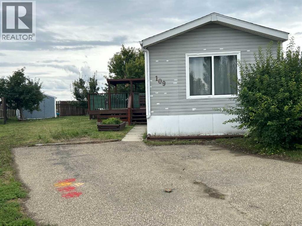 109 Meadowlake Close E Photo de la propriété 1