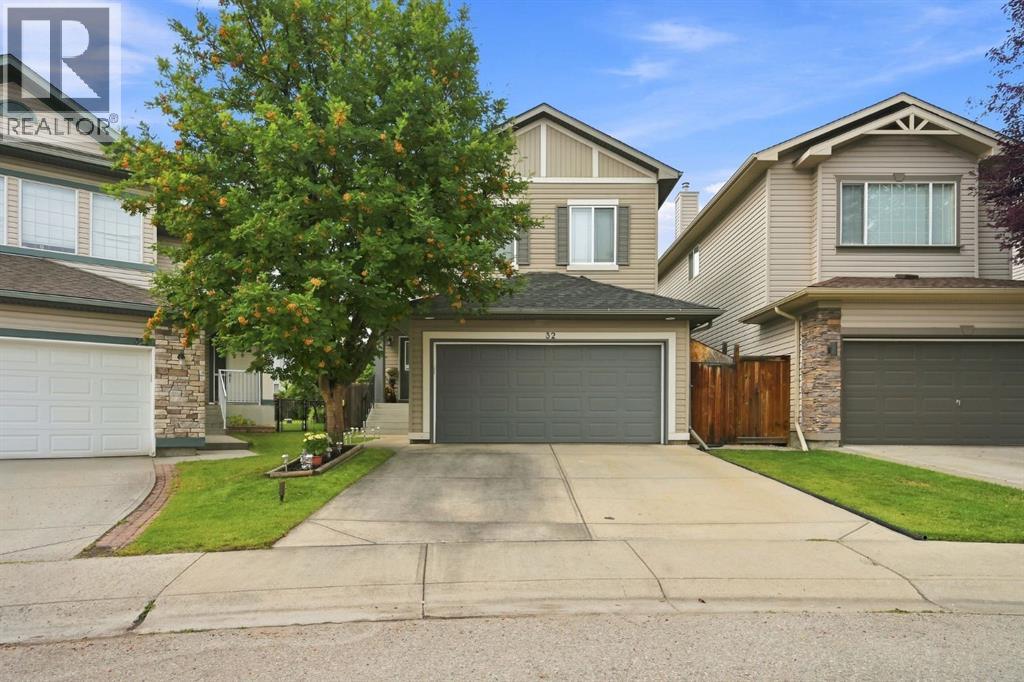 32 Tuscany Ravine Crescent Nw Property Photo 1