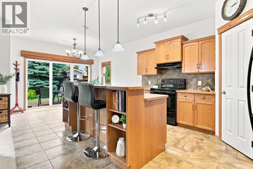 32 Tuscany Ravine Crescent Nw Property Photo 9