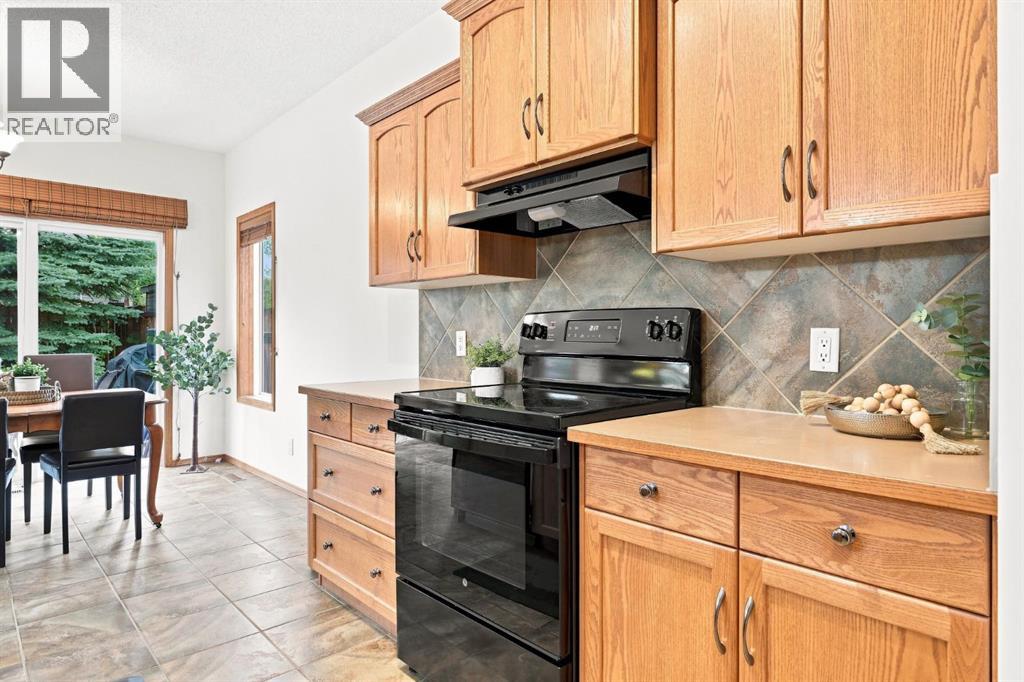 32 Tuscany Ravine Crescent Nw Property Photo 11