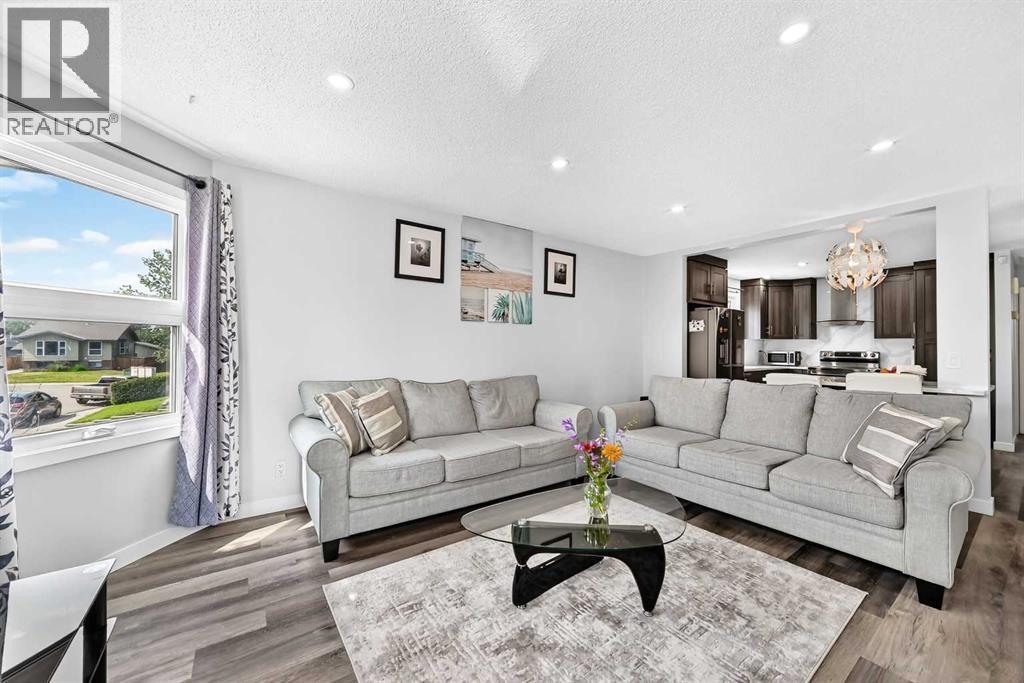 76 Aberfoyle Close Ne Property Photo 7