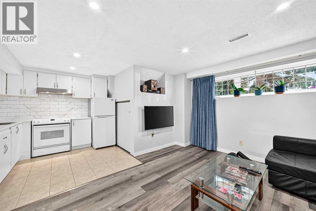 76 Aberfoyle Close Ne Property Photo 24