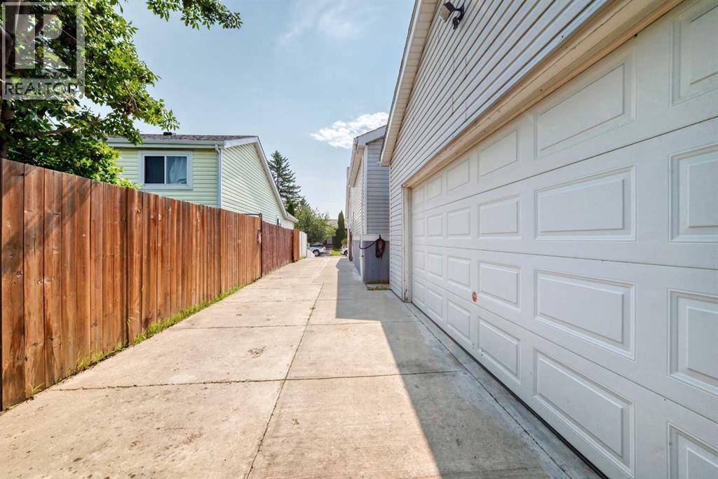 76 Aberfoyle Close Ne Property Photo 36