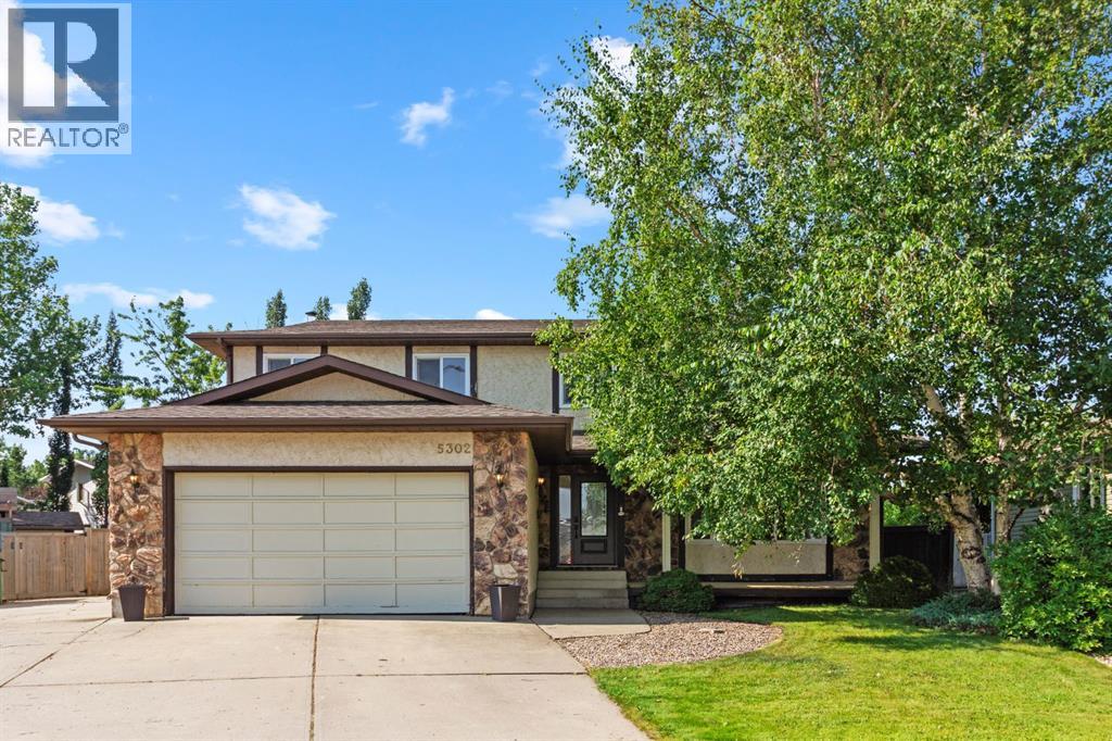 5302 64 Street Property Photo 1