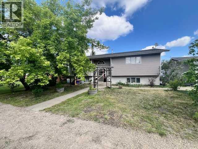 6 1 Avenue Property Photo 2