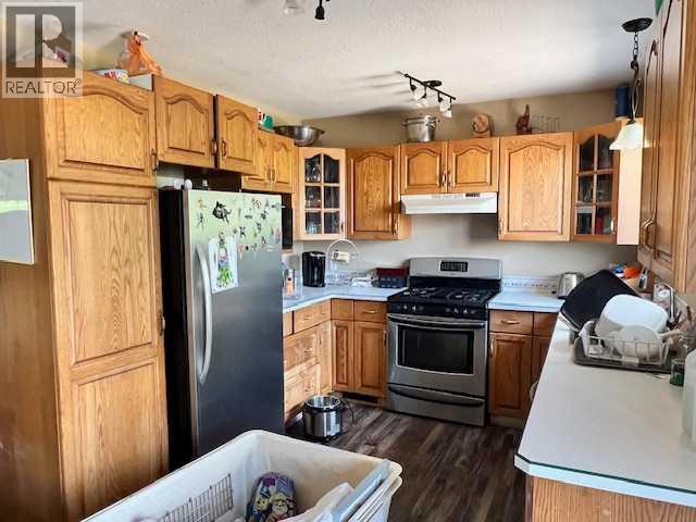 6 1 Avenue Property Photo 8