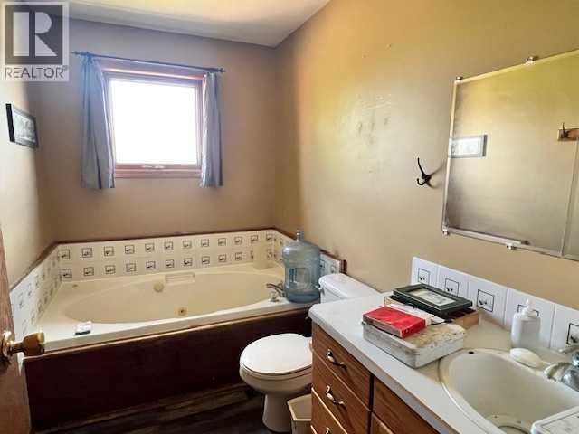 6 1 Avenue Property Photo 11